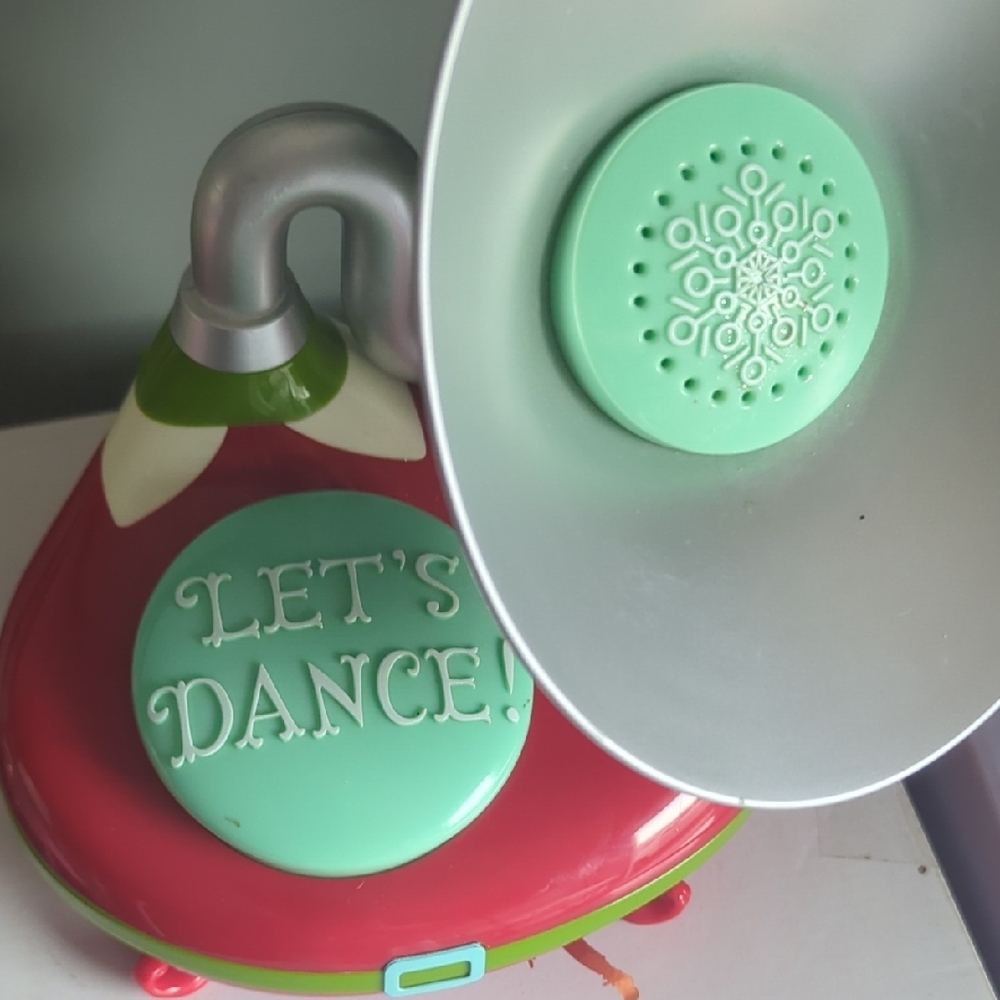 Retro Red and Green Decorative Gramophone, play musical games and dance ,